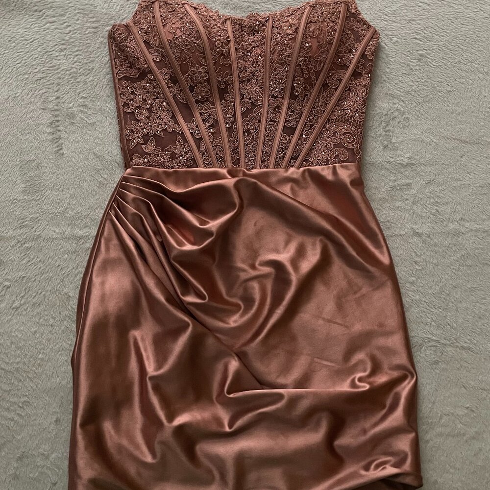 Sherri Hill, Homecoming, Lace Satin Dress in Rose Gold, FITS More Like a Size 0!